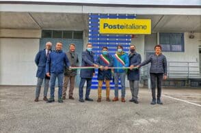 Più spazio per pacchi e raccomandate: inaugurato il nuovo Centro distribuzione di Poste italiane