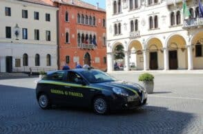 Nullatenente con case a Cortina, Padova e Treviso: maxi operazione della GdF