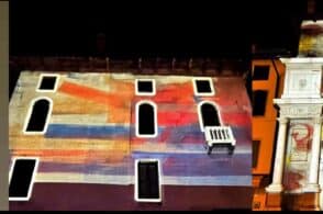 Feltre, un Natale luminoso. In chiaroscuro solo il mercatino
