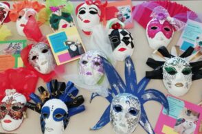 Centro diurno: le maschere di Carnevale colorano la comunità