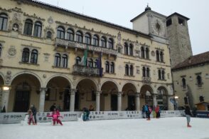 Carnevale sul ghiaccio, la pista dei pattini centro dei festeggiamenti