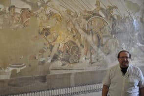 Come leggere la storia se viene riscritta dalla propaganda. Incontro con l’archeologo Garna