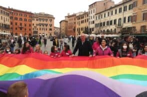 Nel segno della pace: il ministro D’Incà incontra i bambini del Coro Arcobaleno