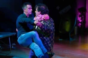 “L’uomo ideale”: al Comunale arriva il volto noto di Don Matteo
