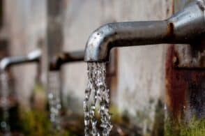 Ponte, acqua non potabile in quasi tutto il territorio: a disposizione due autobotti
