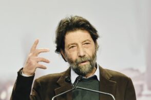 “Esiste ancora la democrazia?”. Risponde Massimo Cacciari