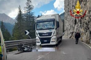 Doppio incidente, due motociclisti perdono la vita sulla Alemagna