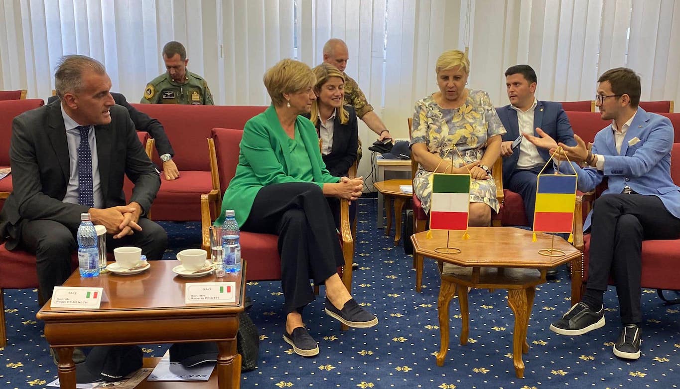 De Menech in Romania «Cruciale la compattezza euroatlantica» News