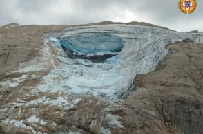 Marmolada, 7 vittime e 13 dispersi. Domani riprendono le ricerche