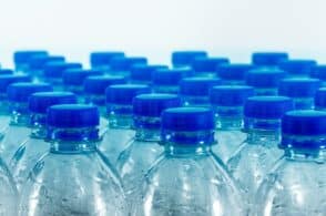 Crisi idrica: «Vanno organizzati dei punti di distribuzione di bottiglie d’acqua»