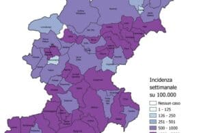 Covid, aumentano i casi e le richieste di quarte dosi