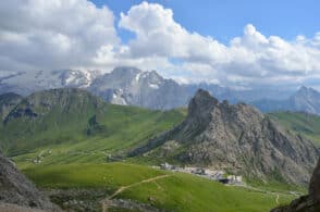 Sui passi con la prenotazione, Veneto e Trentino-Alto Adige studiano il circuito del Sella