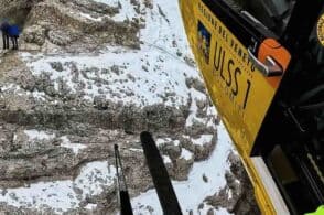 Bloccata dal ghiaccio a 1.800 metri: salvata un’escursionista toscana