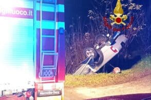 Pick-up contro utilitaria, tre feriti