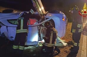Si rovescia con l’auto, muore trentenne di Sedico