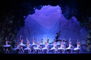 Il balletto classico russo inaugura il 2023. All’Alexander Girardi Hall c’è il “Lago dei cigni”