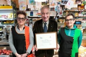 40 anni al servizio del paese: Confcommercio premia Alimentari Zannoner