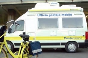 Lavori in corso: l’ufficio postale di Cortina diventa “mobile”