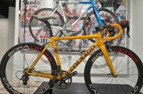 Bici e maglie da collezione, la storia del grande ciclismo si mostra a Longarone Fiere