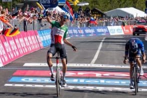 Sulla Val di Zoldo sventola il tricolore: la tappa è di Zana
