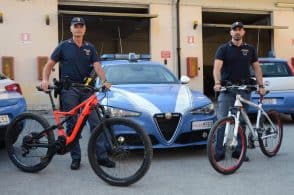 Rubano le biciclette alla sagra, denunciati due giovani