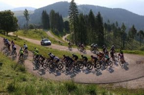 Sportful Dolomiti Race, cambia il percorso: «Nuove salite fra le Dolomiti»