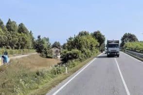 Nuova fase dei lavori al cavalcavia di Busche: la strada chiude di notte