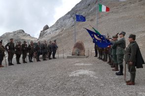 Da tutta l’Europa sulla Marmolada per un messaggio di pace 