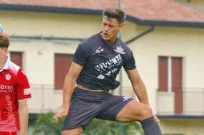 «Ho giocato con Oblak e sfidato Toni: ora segno per la Dolomiti Bellunesi»