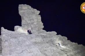 Smarrite in montagna con quattro bambini: interviene il Soccorso alpino