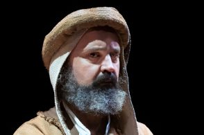 Cristicchi è Francesco d’Assisi: tutto esaurito al Teatro Buzzati