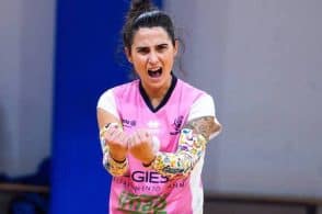 La Homeclick SB Volley vince il big match e mantiene la vetta