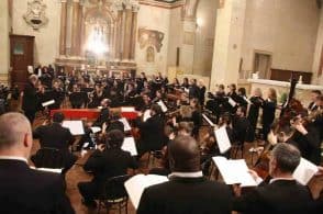 Vivaldi e Bach per il concerto di Natale: arrivano Frau Musika e Coro Fvg