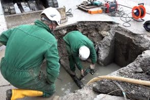 Basta sprechi d’acqua, nuove valvole alla rete idrica di Agordo