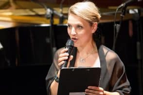 “Donne: il coraggio di andare controcorrente”: serata-evento a teatro