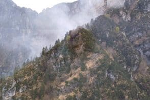 Incendio nel Parco, brucia il monte Saladen