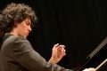 Talento al piano: Giacomo Menegardi suonerà al Teatro Buzzati