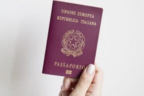 Da luglio i passaporti si fanno alle Poste