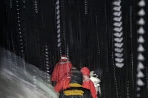 Bloccati dalla tormenta in scarpe da ginnastica, due turisti recuperati nella notte