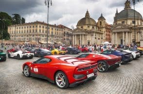 Rombano i motori in Nevegal, arrivano 125 Ferrari 