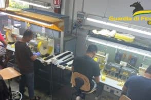 Sommerso nell’occhialeria, scoperti lavoratori in nero e irregolarità