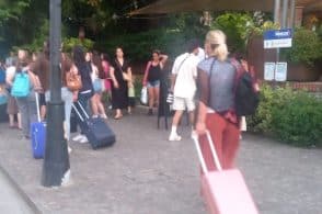 Disagi ai trasporti: il viaggio diventa un’odissea nell’attesa del bus sostitutivo