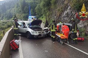 Schianto sulla strada della Val Biois, quattro feriti