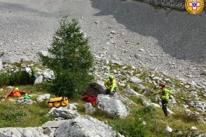 Precipita con il parapendio, ferito un 36enne