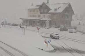 Neve in quota e temperature giù: è arrivato l’autunno