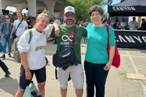 “In sella alla libertà”: serata sui pedali con due ciclo-viaggiatrici