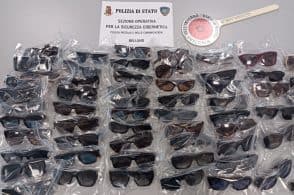 Rubava e rivendeva gli occhiali, indagato dipendente Luxottica