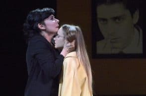 Anime fragili sul palco del Comunale, va in scena “Lo zoo di vetro”