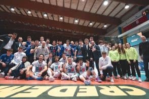 Gabbiano sconfitto alla VHV Arena: a volare sono i rinoceronti