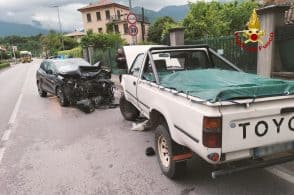 Frontale tra due auto ad Alano di Piave: feriti i conducenti